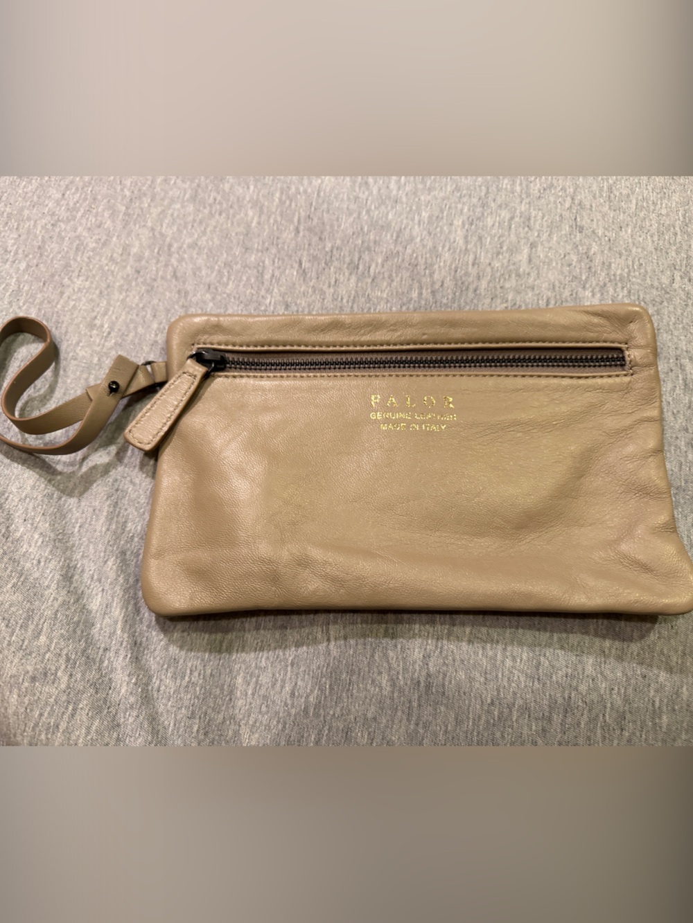 Falor Leather Wristlet Clutch in Taupe made in Italy